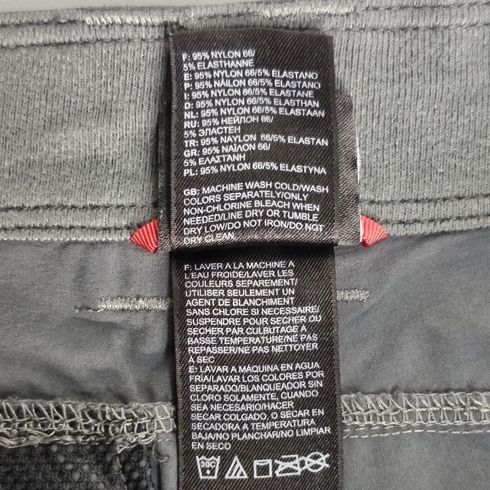 The North Face Men's Gray Cargo Hiking Outdoor Performance Shorts, Size 32